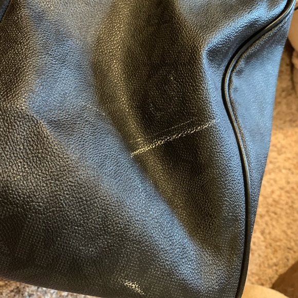 Michael Kors duffle bag - Picture 8 of 8